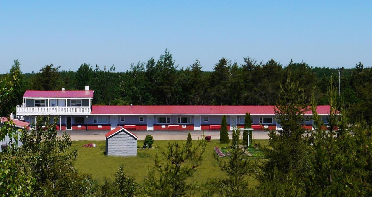 Auberge Restwell Motel Berrys Mills Bagian luar foto