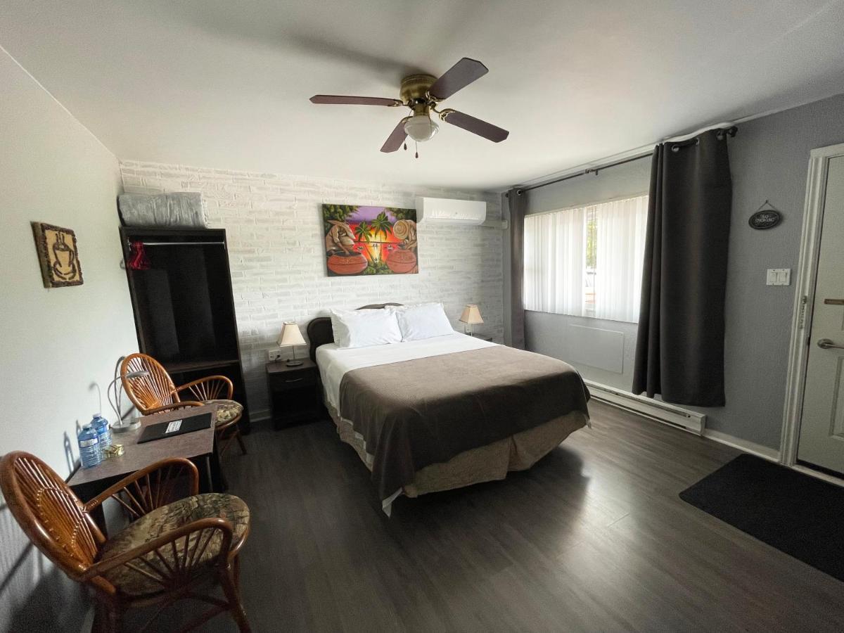 Auberge Restwell Motel Berrys Mills Bagian luar foto